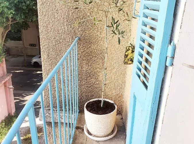 Appartement T3 Meuble Et Equipe Proximite De La Gare *